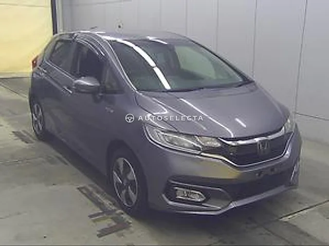 Honda Fit 2017, auction grade 3.5