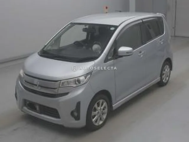 Mitsubishi eK Custom 2013, auction grade 3.5