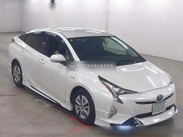 Toyota Prius 2018, auction grade 4.5