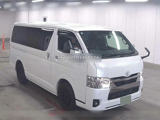 Toyota Hiace Van 2024, auction grade 5