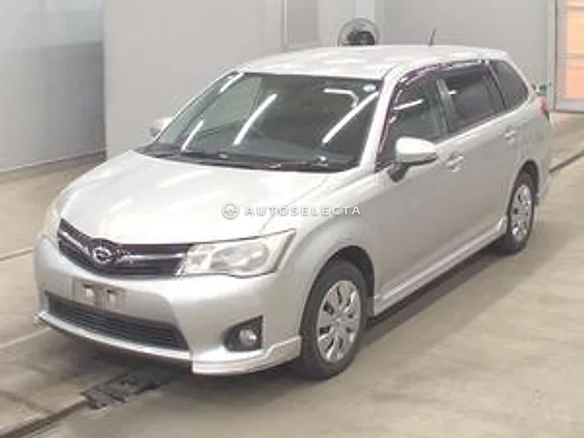 Toyota Corolla Fielder 2013
