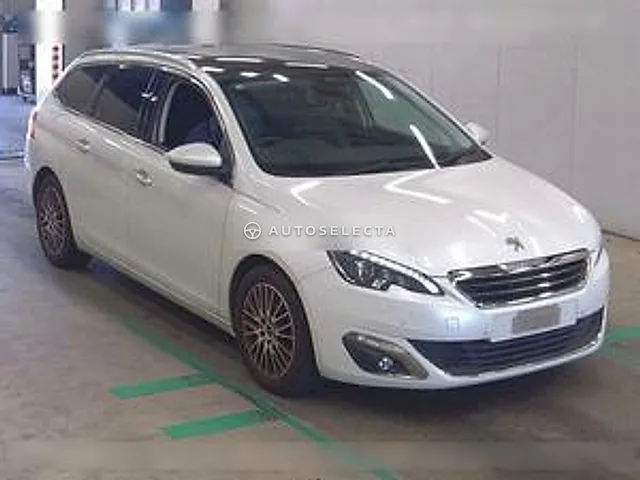 Peugeot 308 2015, auction grade 4