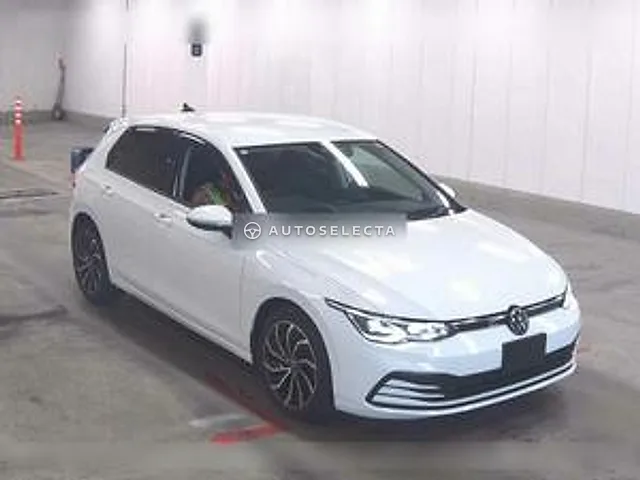 Volkswagen Golf 2023, auction grade 5