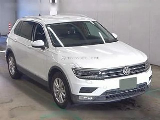 Volkswagen Tiguan 2017, auction grade 4