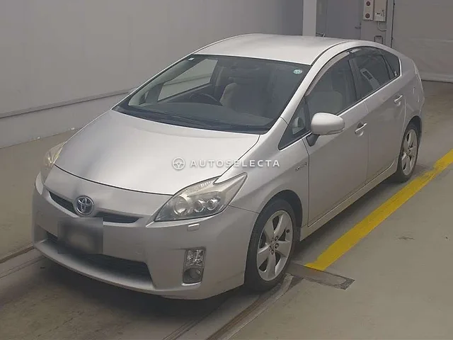 Toyota Prius 2009, auction grade 3.5