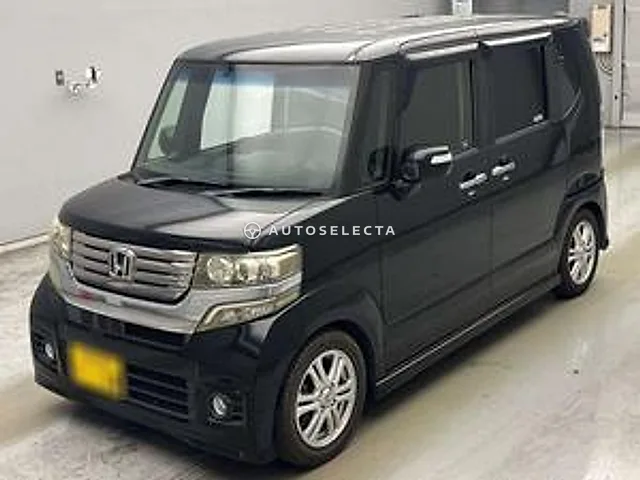 Honda N-BOX Custom 2012, auction grade 3.5