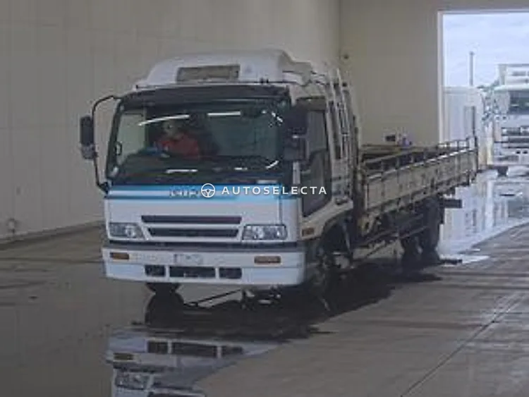 Isuzu Forward 2000, photo 1 of 1