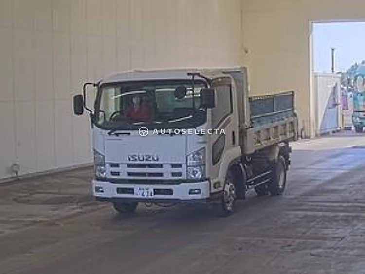 Isuzu Forward 2012, photo 1 of 1