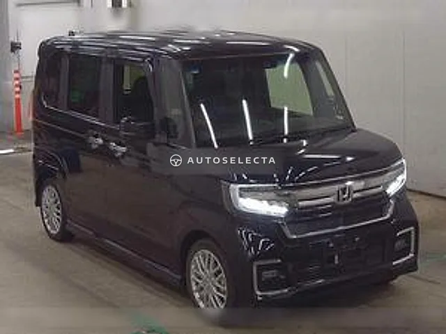 Honda N-BOX Custom 2022, auction grade 4