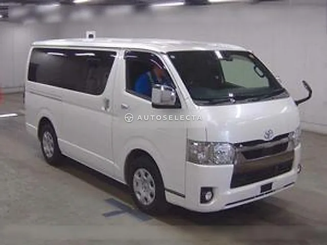 Toyota Hiace Van 2021, auction grade 4