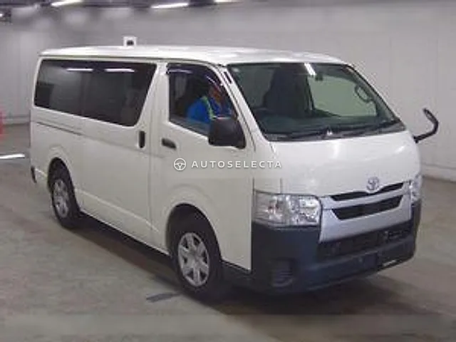 Toyota Hiace Van 2021, auction grade 3.5