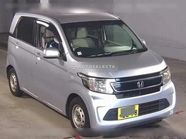 Honda N-WGN 2014, auction grade 3