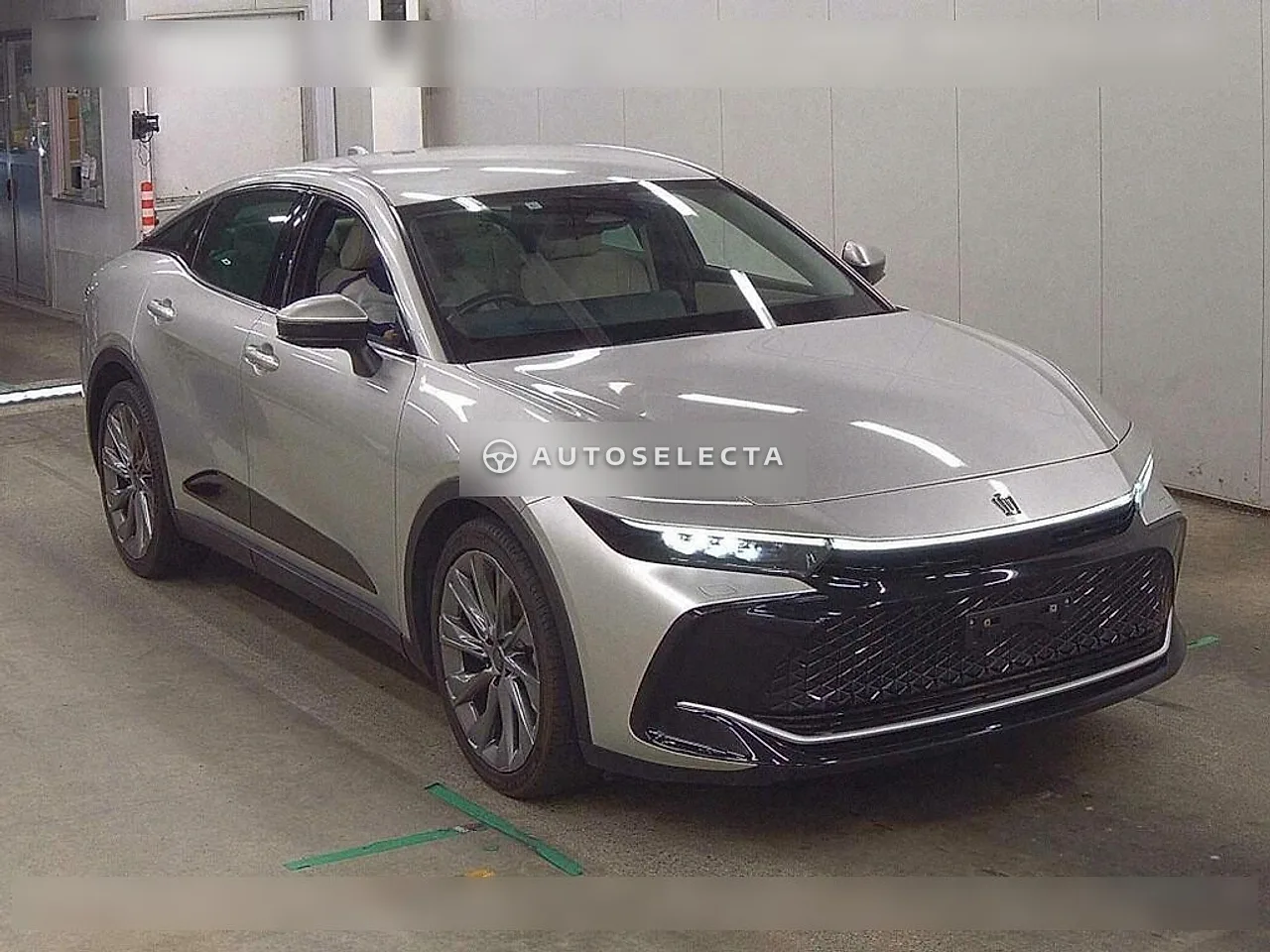 Toyota Crown Crossover 2023, photo 1 of 1