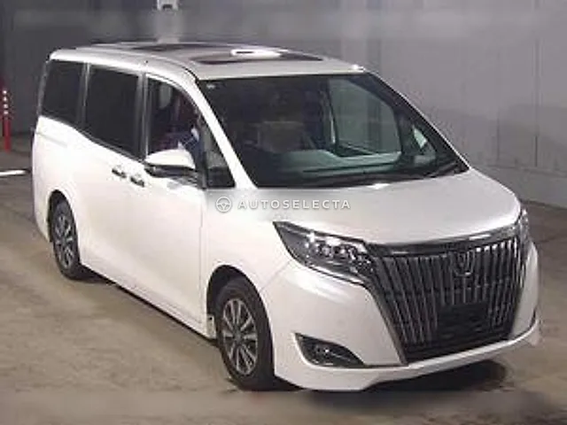 Toyota Esquire 2019, auction grade 4.5
