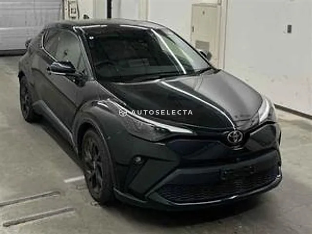 Toyota C-HR 2022, auction grade 4.5