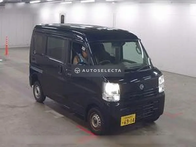 Nissan NV100 Clipper 2022, auction grade 3.5