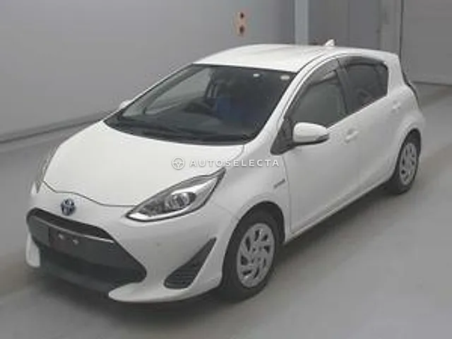 Toyota Aqua 2018, auction grade 3.5