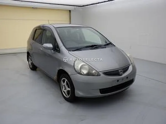 Honda Fit 2005, auction grade R