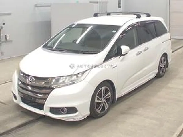 Honda Odyssey 2013, auction grade 3.5