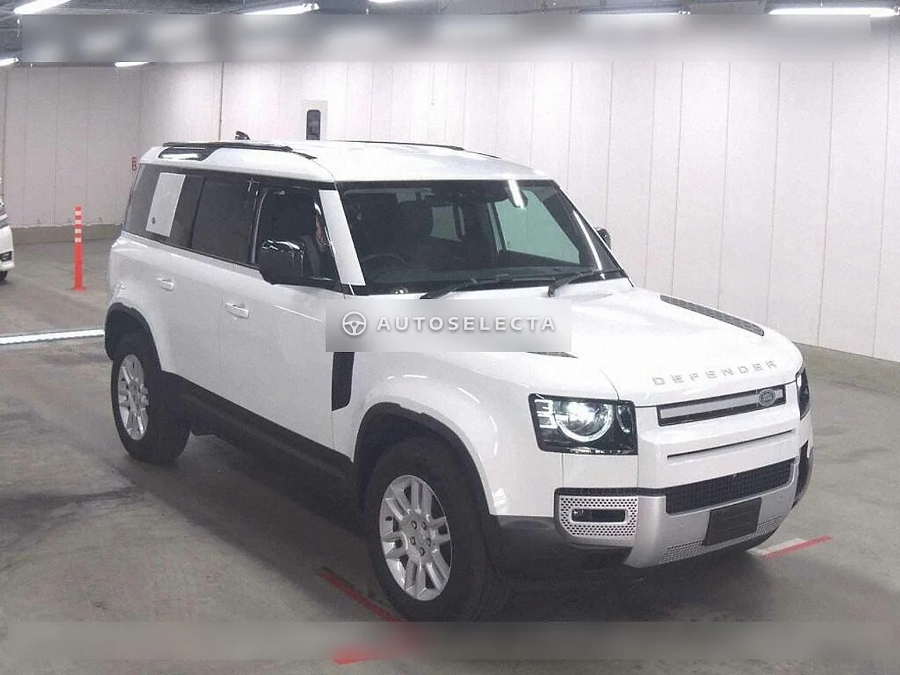 Land Rover Defender 2023, photo 1 of 6