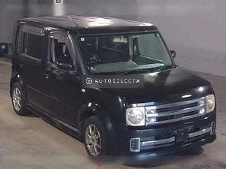 Nissan Cube Cubic 2005, photo 1 of 1