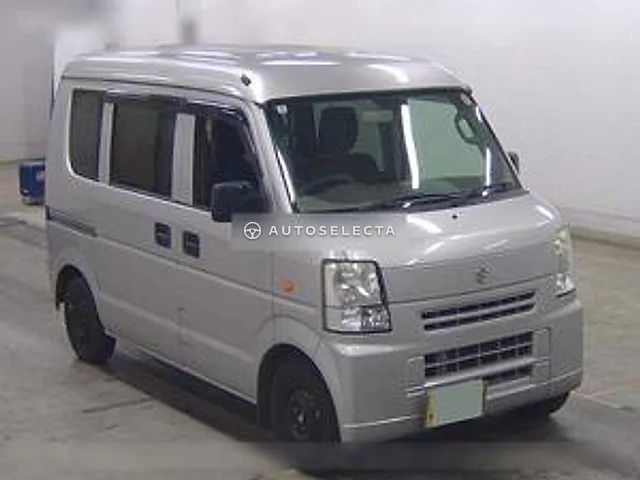 Suzuki Every 2013