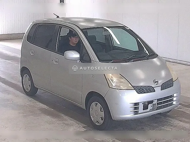 Nissan Moco 2005