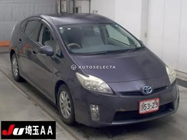 Toyota Prius 2011, auction grade 3.5