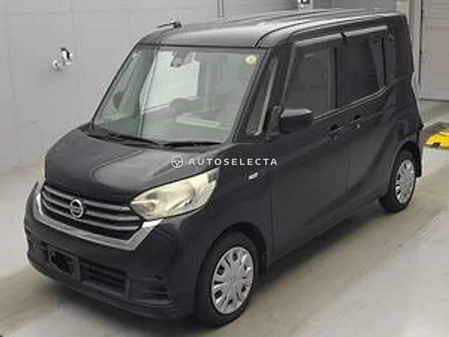 Nissan Dayz Roox 2017, auction grade 3