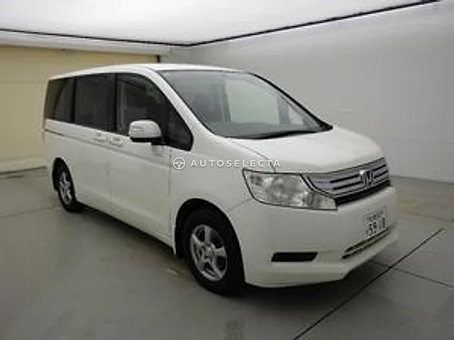 Honda Stepwgn 2012, auction grade 3