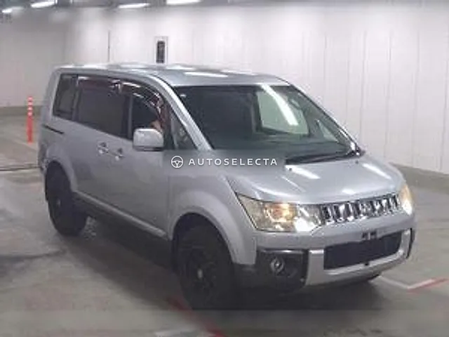 Mitsubishi Delica D:5 2014, auction grade 4