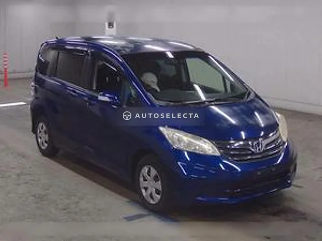 Honda Freed 2013, auction grade 3