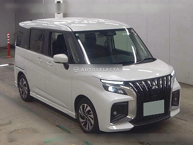 Mitsubishi Delica D:2 2026, auction grade 4.5