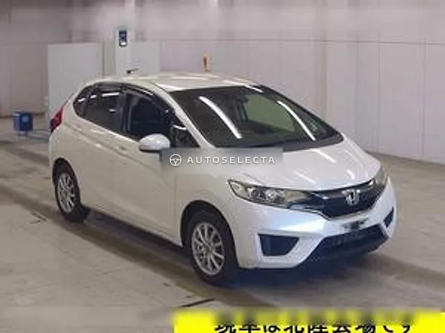 Honda Fit 2015, auction grade 4
