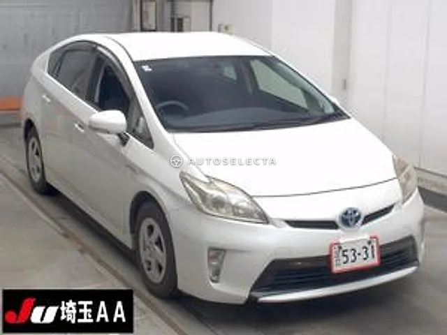 Toyota Prius 2012, auction grade 3.5