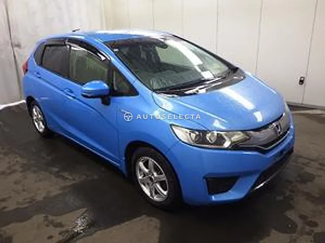 Honda Fit 2013, auction grade R