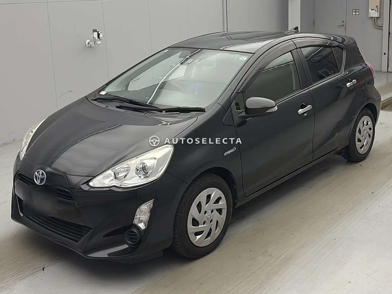 Toyota Aqua 2017, photo 1 of 1