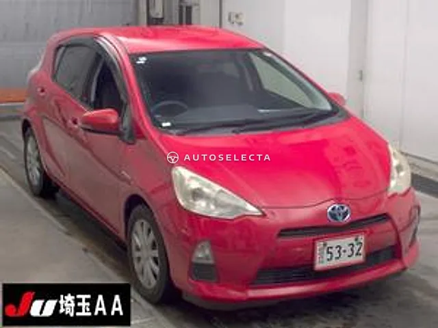 Toyota Aqua 2013, auction grade 3.5