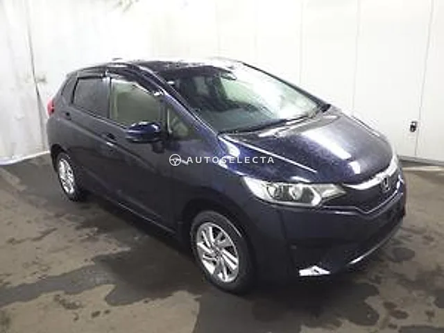 Honda Fit 2015, auction grade 3.5