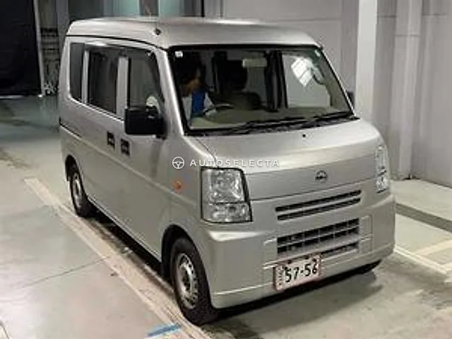 Nissan NV100 Clipper 2014, auction grade 3.5
