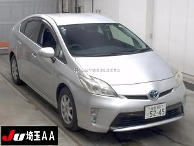 Toyota Prius 2012, auction grade R