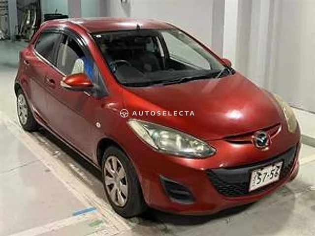 Mazda Demio 2013, auction grade 3