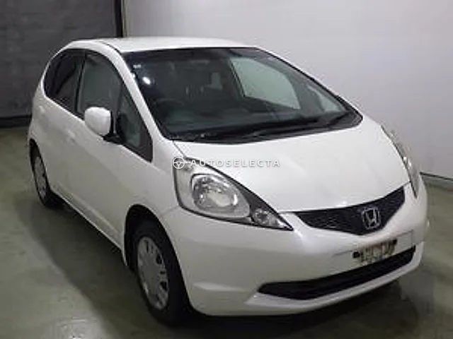 Honda Fit 2010, auction grade 3