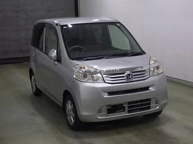 Honda Life 2012, auction grade 3.5