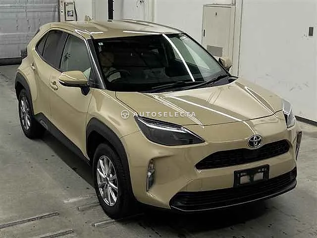 Toyota Yaris Cross 2023, auction grade R