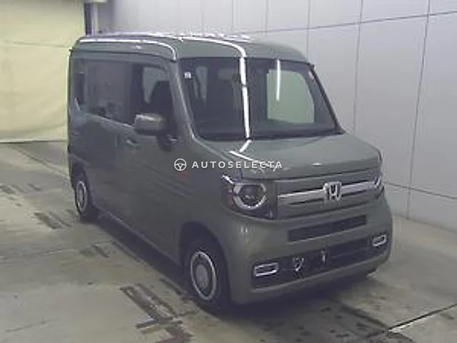 Honda N-VAN 2024, auction grade R
