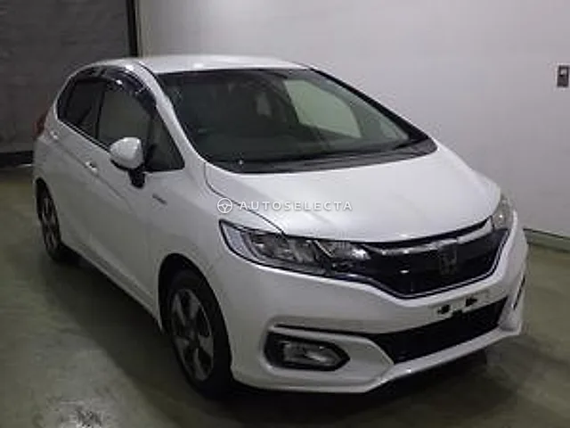 Honda Fit 2019, auction grade 3.5