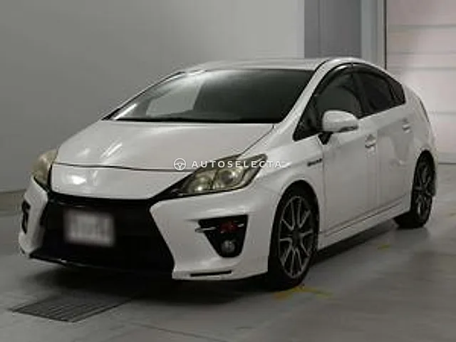 Toyota Prius 2009, auction grade R