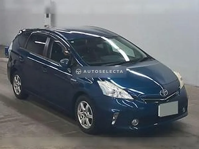 Toyota Prius Alpha 2012, auction grade 3