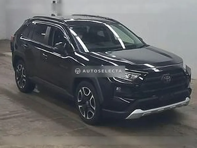 Toyota RAV4 2019, auction grade 4